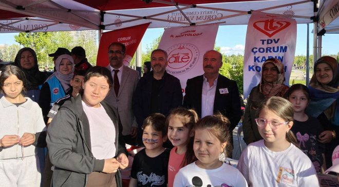 Aile Festivali’nde müftülük standına yoğun ilgi