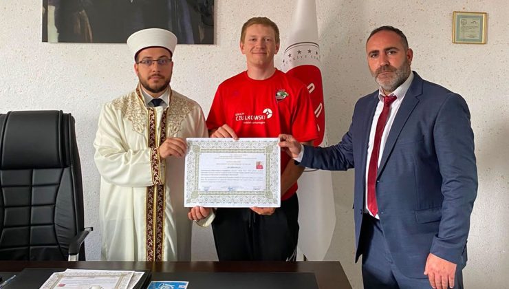 Alman genç, Beylikova’da Müslüman oldu