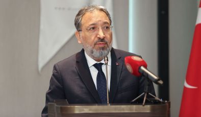 Arpaguş: İnsanlığı İslam’ın izzetiyle buluşturmak, ecdadımızın en önemli gayesi olmuştur