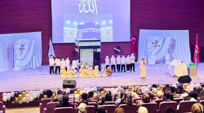 Bağlar’da minikler yılsonu programında buluştu