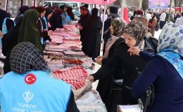 Bitlis’te “İki İnsan Bir Hayat” projesi kapsamında kermes açıldı