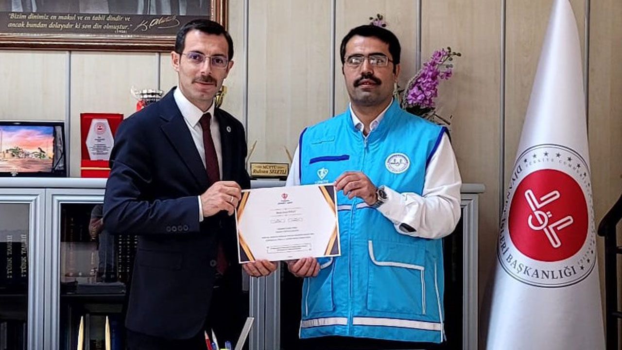 Bozdoğan Kaymakamı Polat, Kurbanını TDV’ye verdi