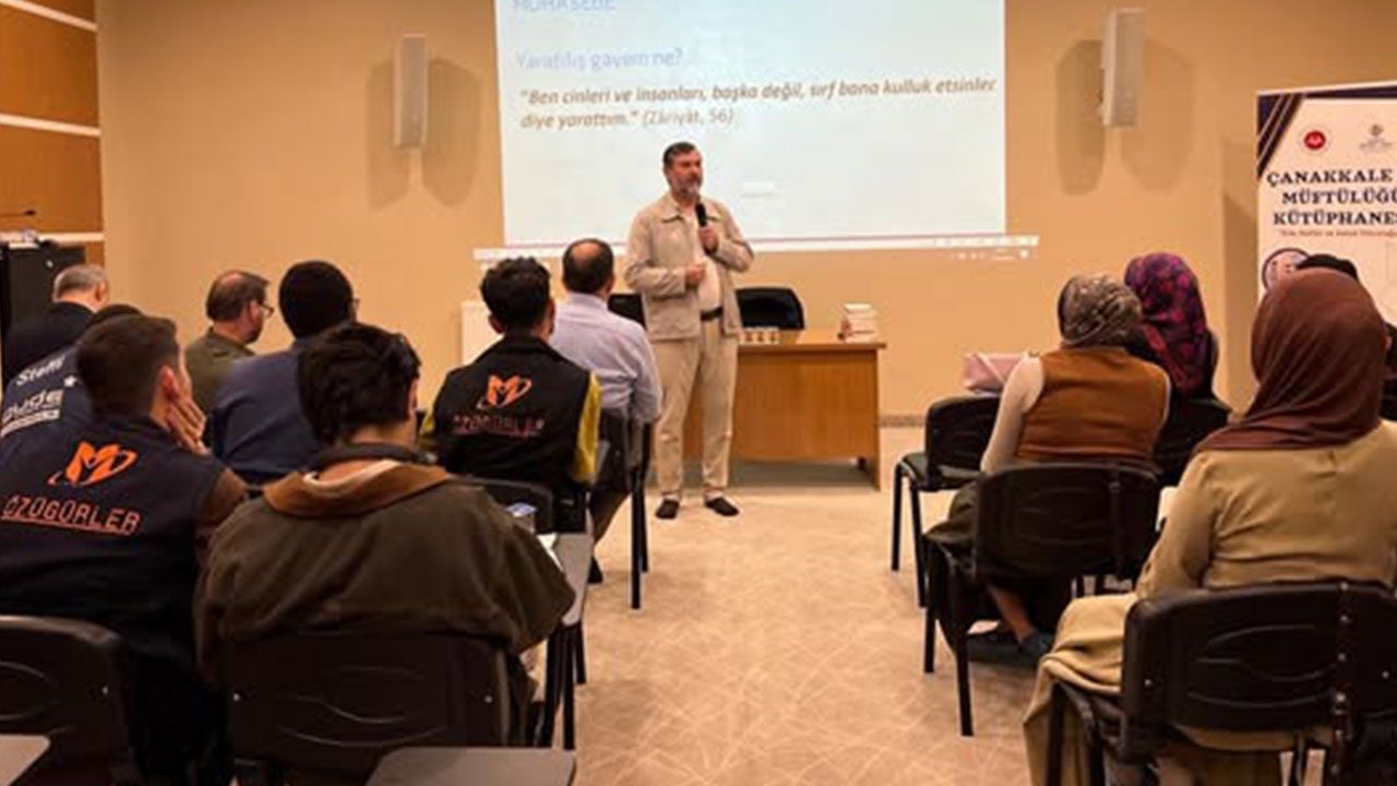 Çanakkale'de "Gençliğe Değer" eğitim seminerleri