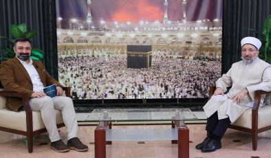Diyanet İşleri Başkanı Arpaguş, Diyanet TV’ye konuk oldu