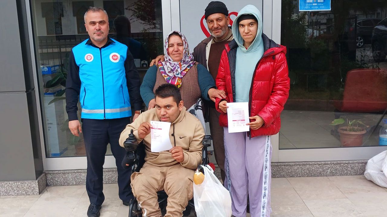 Engelli kardeşler, ilk kurban vekaletlerini TDV'ye verdi