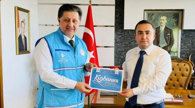 Espiye Kaymakamı Kavanoz, kurban vekaletini TDV’ye verdi