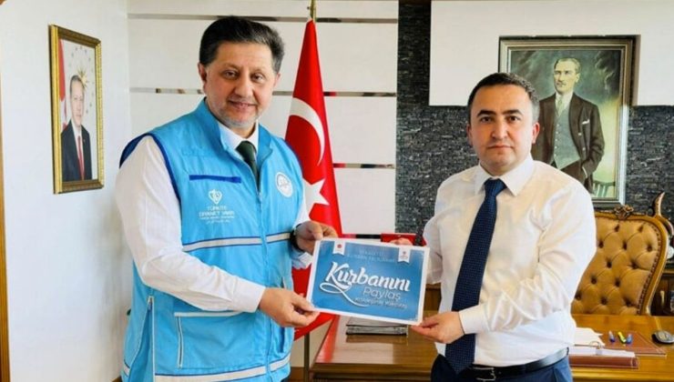 Espiye Kaymakamı Kavanoz, kurban vekaletini TDV’ye verdi