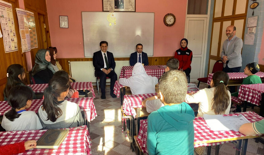 Espiye’de Genç Gönüller Çocuk Gönüllerle Buluştu 4