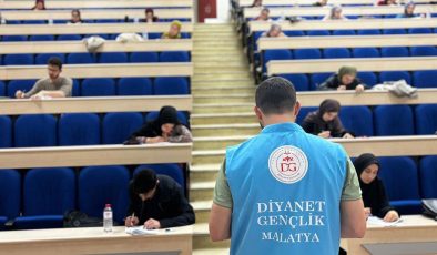 Gençler, “İrfan” yolunda yarıştı