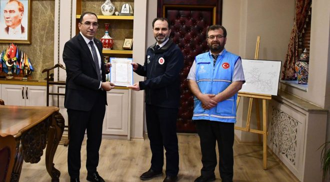 Kaymakam Özdemir, kurban vekaletini TDV’ye verdi