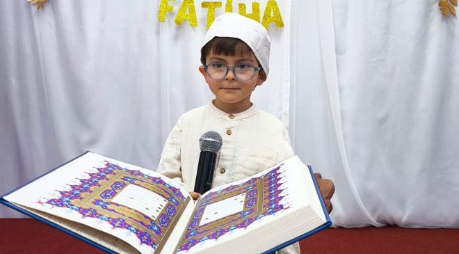Minikler Fatiha’yı güzel okumak için yarıştı