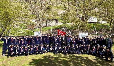 Müftü Ayvaz, Diyanet izcileriyle bir araya geldi