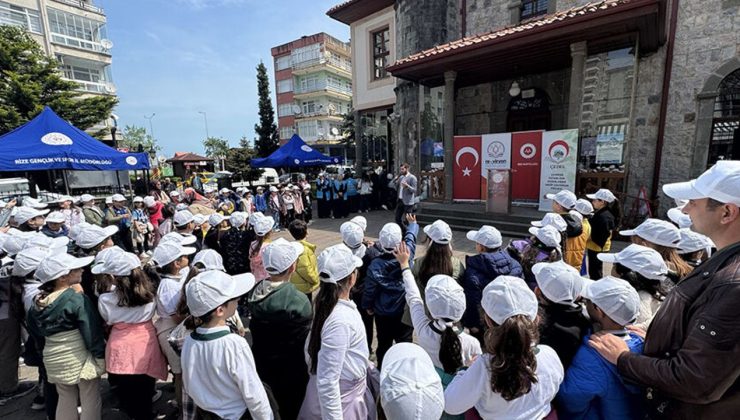 Rize’de Çedes yıl sonu programı gerçekleştirildi