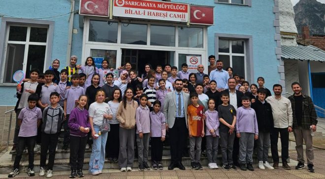Sarıcakaya’da “Cami Çocuk Şenliği” düzenlendi