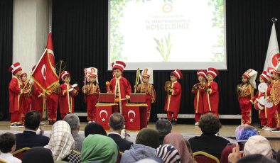 Tokat’ta minikler yıl sonu sevinci yaşadı