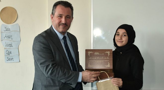 Türkiye birincisi ödüllendirildi