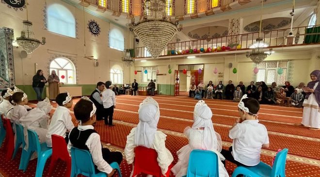 Yakakent’te minikler Kur’an’a geçti
