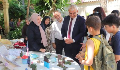 Adana’da “Hayata Köprü Sanat Projesi” eserleri sergilendi