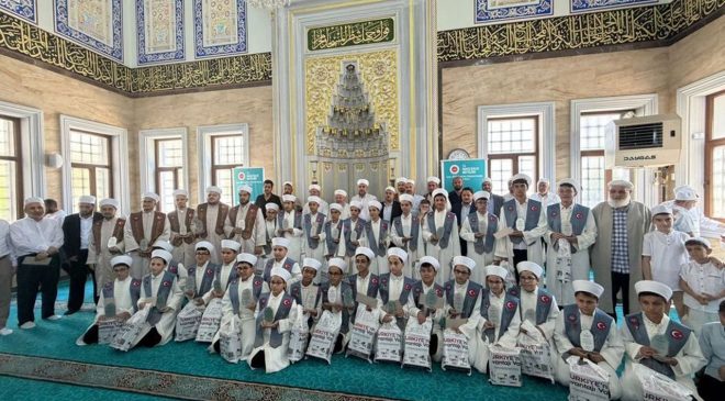 Bahçelievler’de 30 hafız icazet aldı