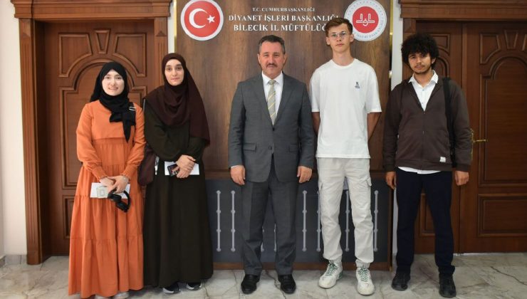 Bilecik’te öğrenciler ödüllendirildi