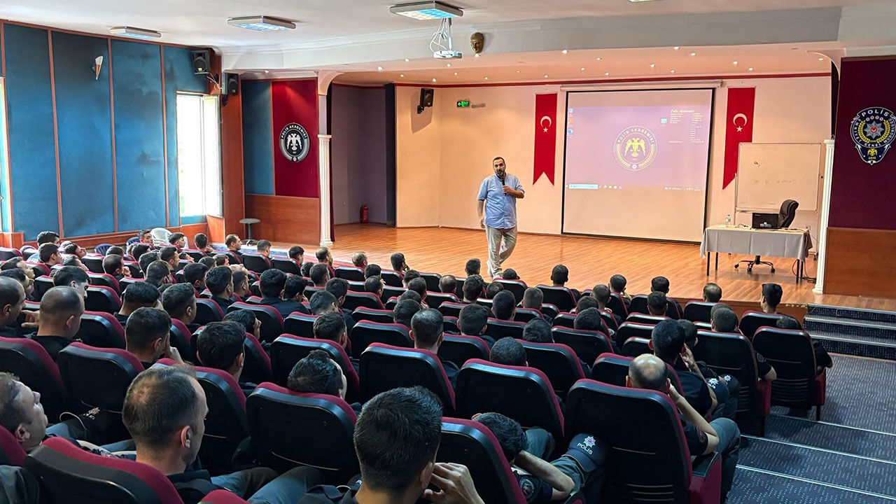 Baba Okulu Bursa Polis 2