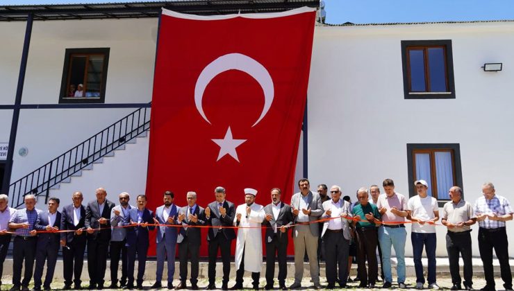 Erentepe Köyü’nde 45 günde tamamlanan cami açıldı