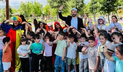 Genç’te minikler aileleriyle piknikte buluştu