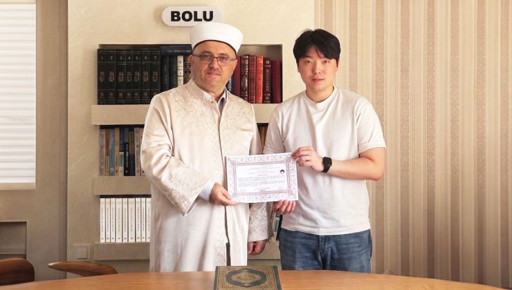 Güney Koreli genç Bolu’da Müslüman oldu