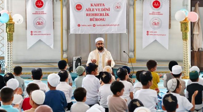 Kahta’da minikler ilk seccadem etkinliğinde buluştu
