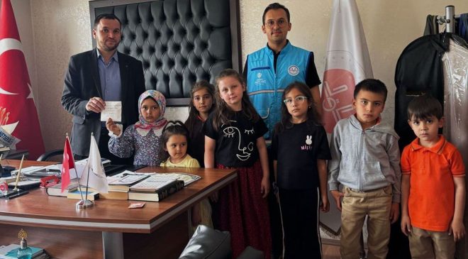 Kıbrıscıklı miniklerden anlamlı yardım