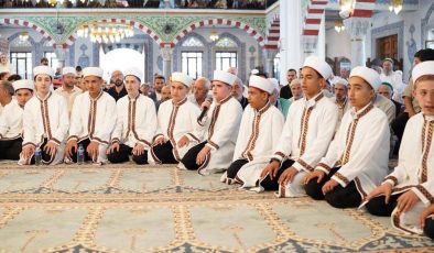 Kocaeli’de 88 hafız belge aldı