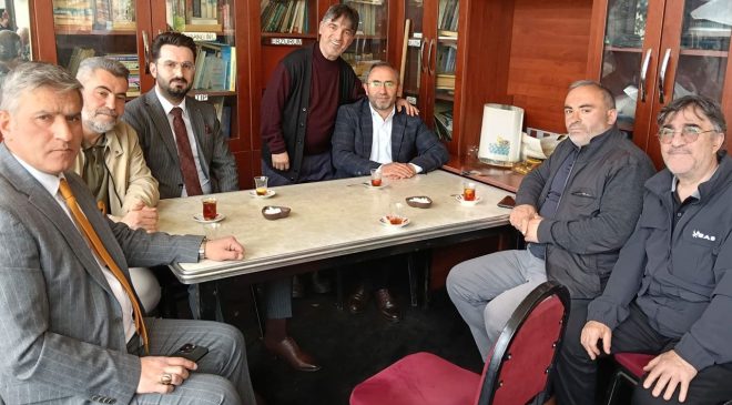Müftülük kahvehanelerde gönül buluşmaları düzenliyor