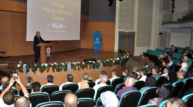 Prof. Dr. Ay: Eğitim anne dizinde başlar