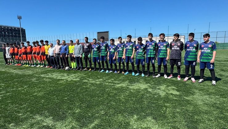 Rize’de Hafızlık Kur’an Kursları Arası Futbol Turnuvası başladı