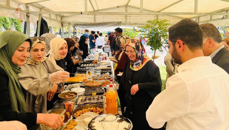 Şemdinli’de hafızlar yararına kermes açıldı