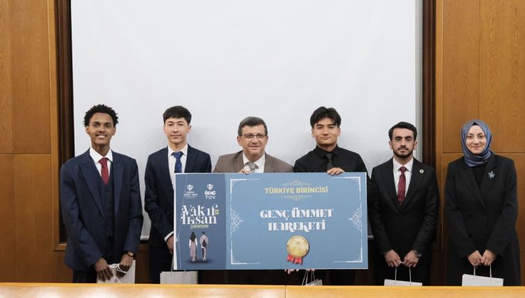 TDV’nin “Vakıf İnsan Yarışması”nda ödüller sahiplerini buldu