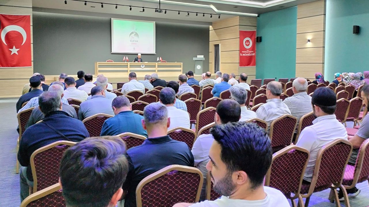 Tekirdağ'da Yaz Kur’an Kursu Eğitim seminerleri düzenleniyor