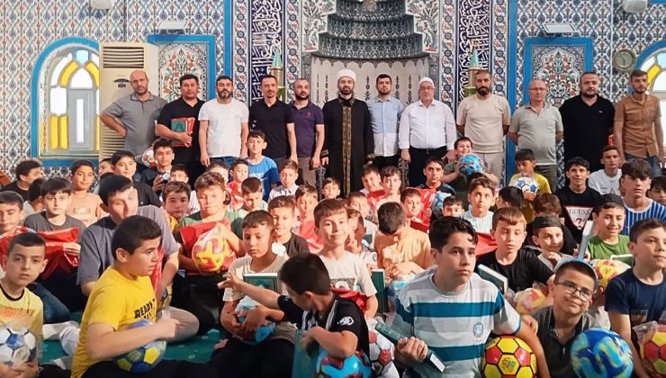 Yıldırım’da babalar ve evlatları camide buluştu