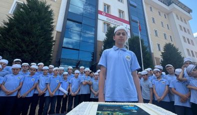 4 Ayda hafız oldu