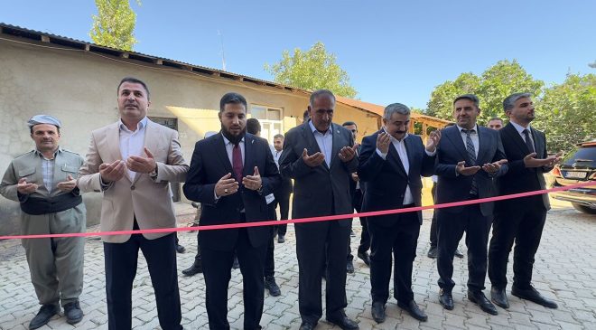 Derecik’te Diyanet Okuma Salonu hizmete açıldı