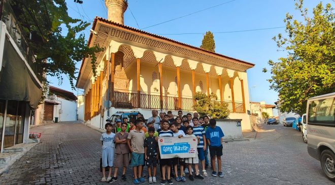 Genç hafızlar Muğla’yı gezdi