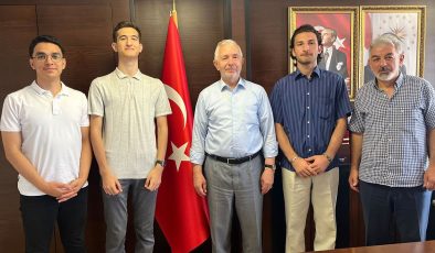Gölcük Hicret Hafızlık Kur’an Kursu öğrencilerinden YKS başarısı