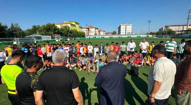 Iğdır’da Yaz Kur’an Kursu Öğrencileri Futbol Turnuvası başladı