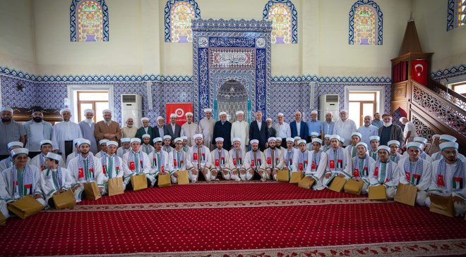 Sapanca’da 44 hafız icazet aldı