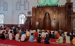 Van’da “Hz. Peygamber ve Güzel Ahlak” sohbetleri sürüyor