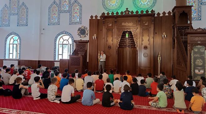 Van’da “Hz. Peygamber ve Güzel Ahlak” sohbetleri sürüyor