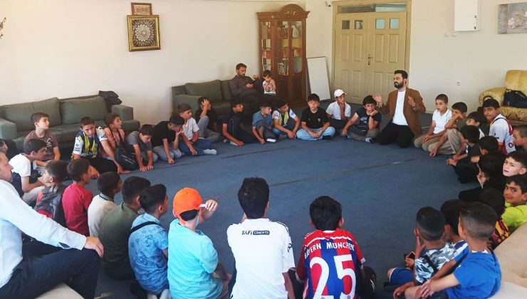 Yakutiye’de “Gençlik Bizim, İrade Bizim” buluşmaları sürüyor