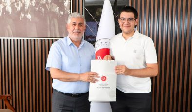 YKS Elazığ birincisinden müftülüğe ziyaret